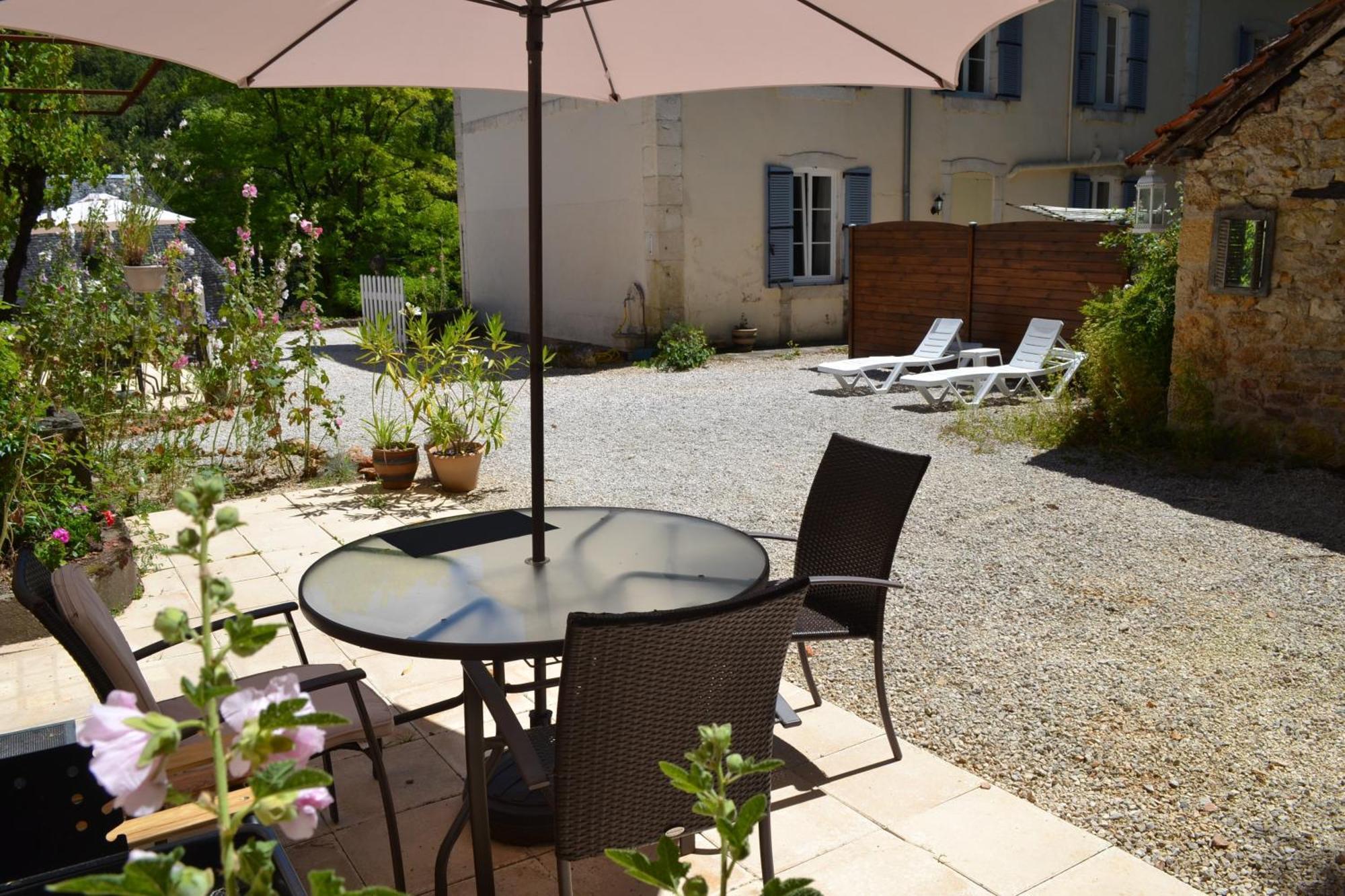 Bed and Breakfast Le Manoir Souillac Exterior foto