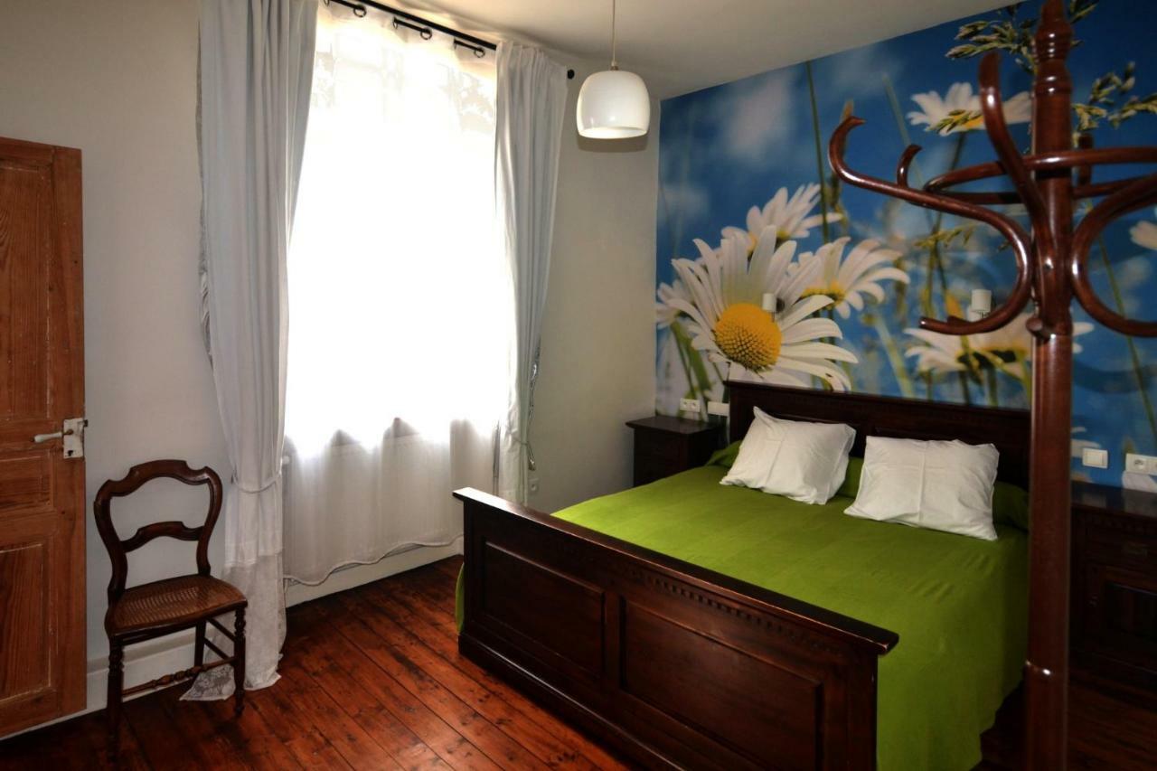 Bed and Breakfast Le Manoir Souillac Exterior foto